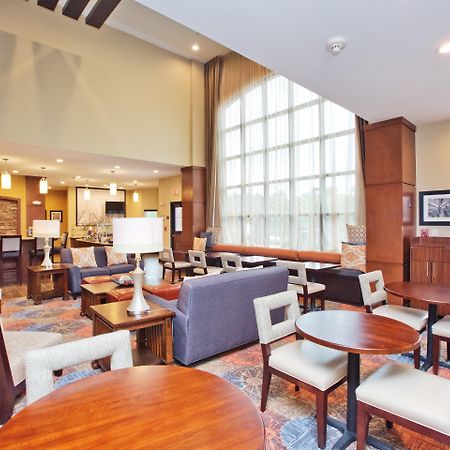Staybridge Suites Austin South Interstate Hwy 35 By Ihg Esterno foto