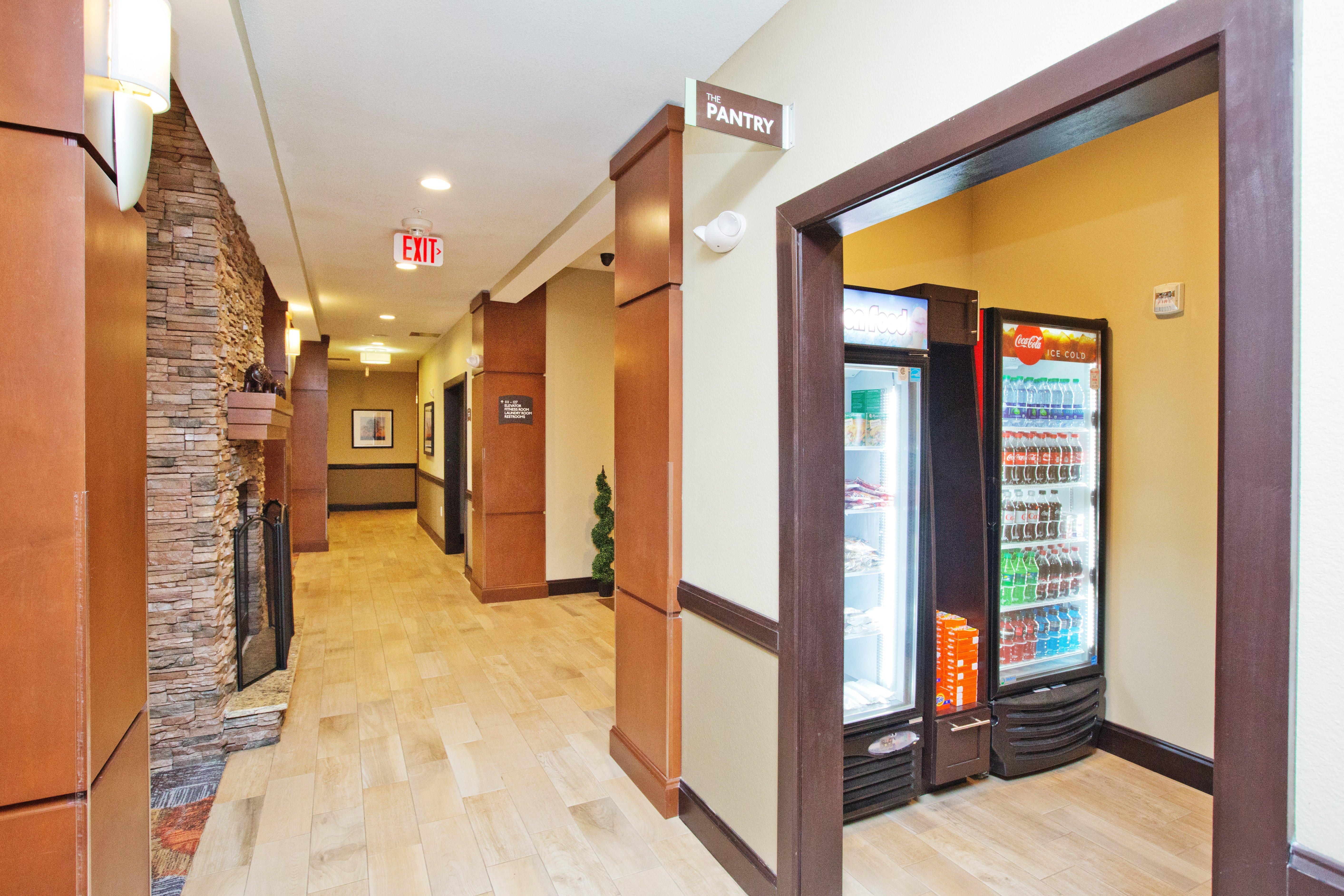 Staybridge Suites Austin South Interstate Hwy 35 By Ihg Esterno foto