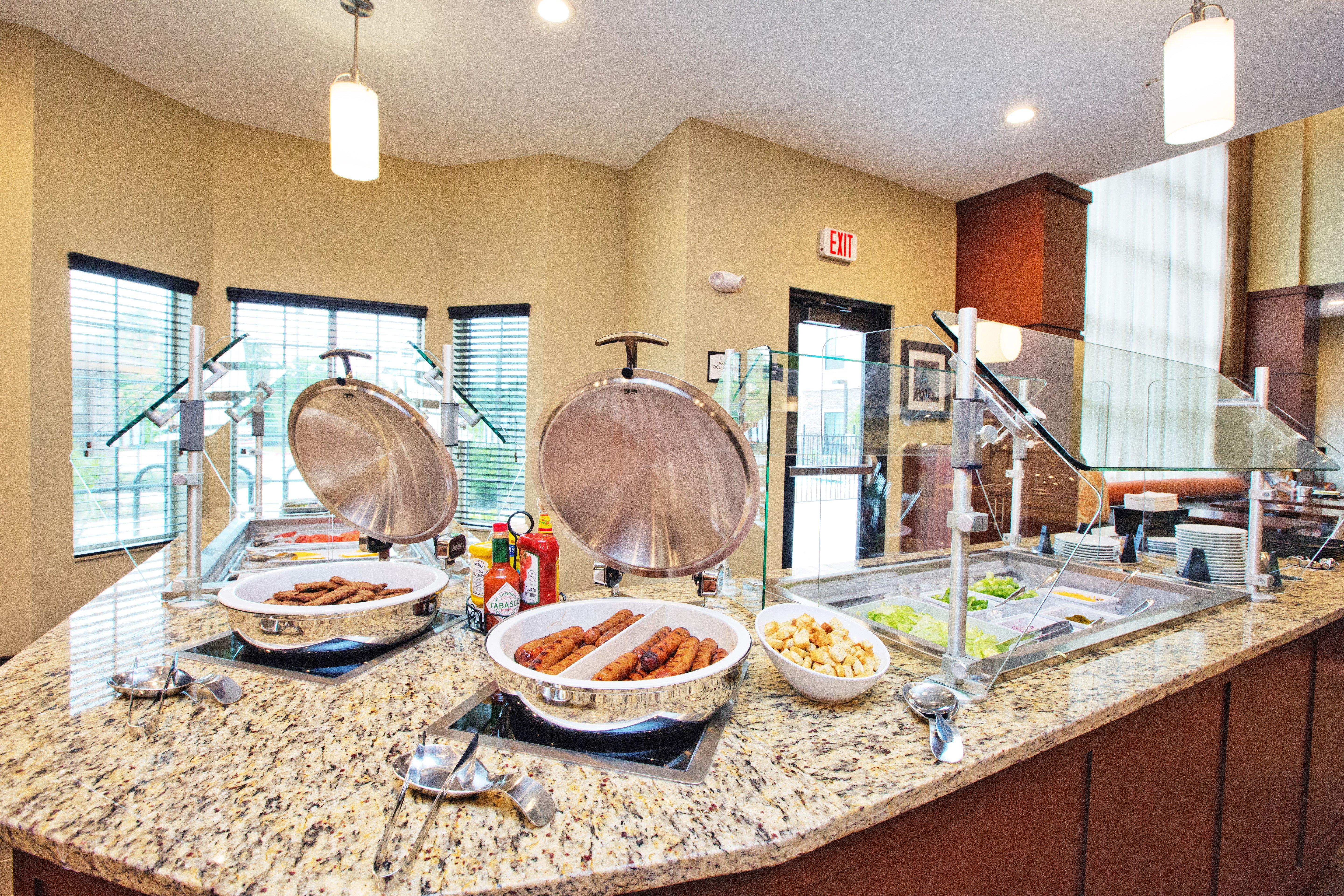 Staybridge Suites Austin South Interstate Hwy 35 By Ihg Esterno foto