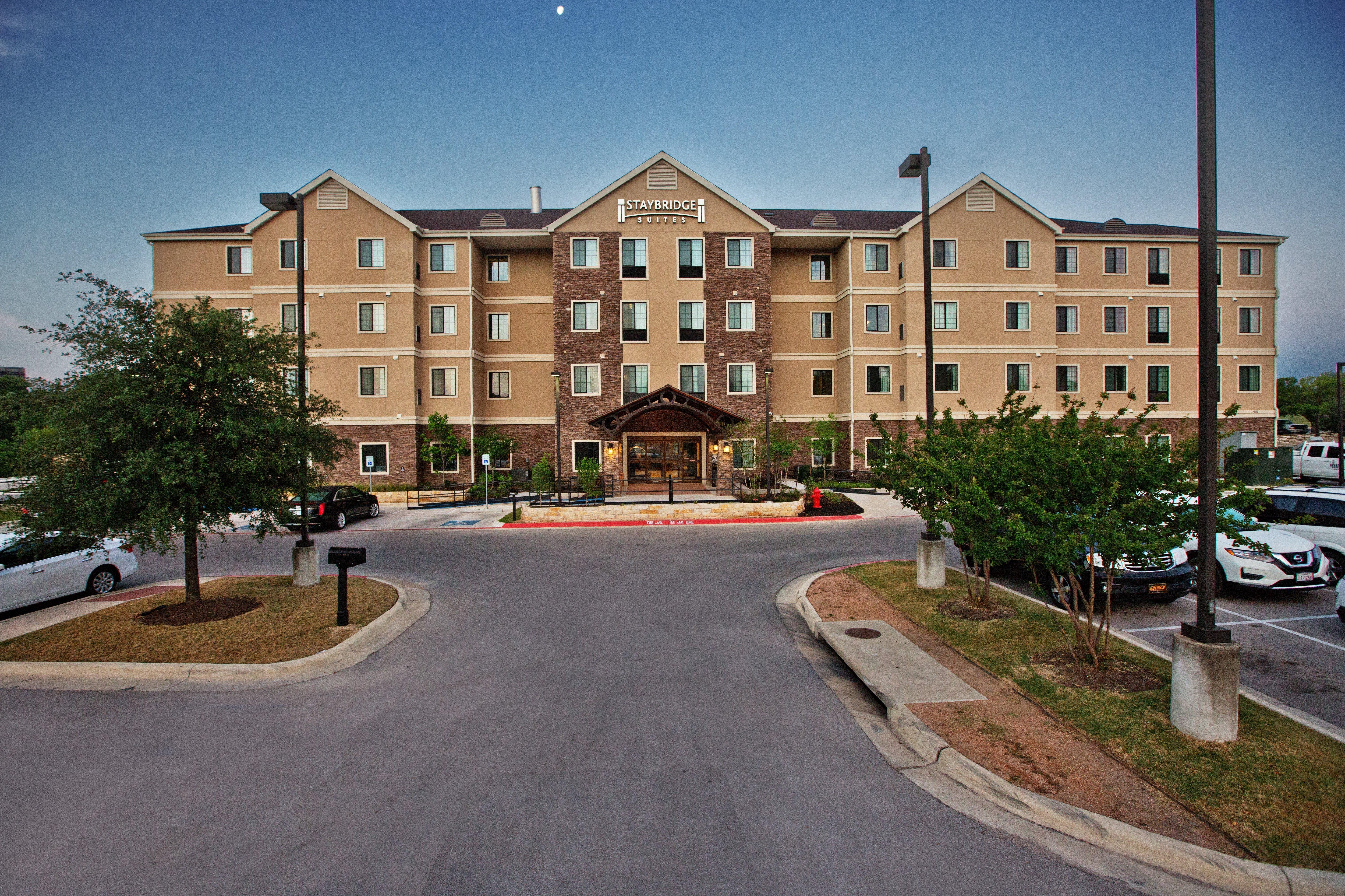 Staybridge Suites Austin South Interstate Hwy 35 By Ihg Esterno foto