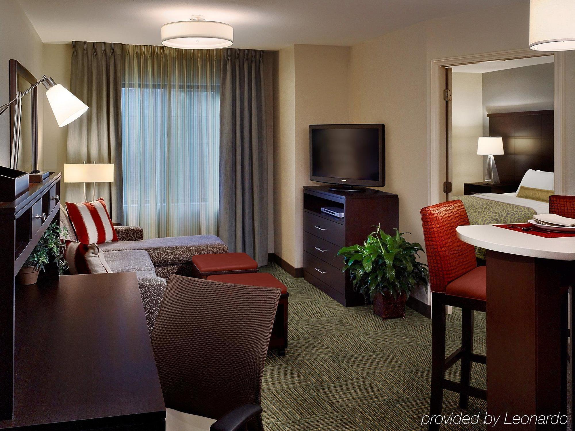 Staybridge Suites Austin South Interstate Hwy 35 By Ihg Esterno foto