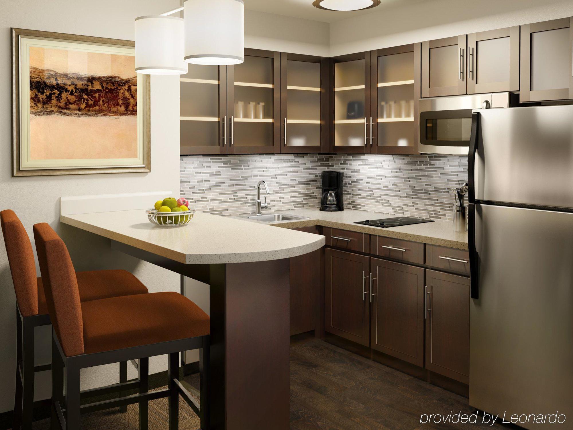 Staybridge Suites Austin South Interstate Hwy 35 By Ihg Esterno foto